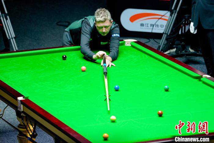 2024世界斯诺克·西安大奖赛收杆：凯伦·威尔逊以