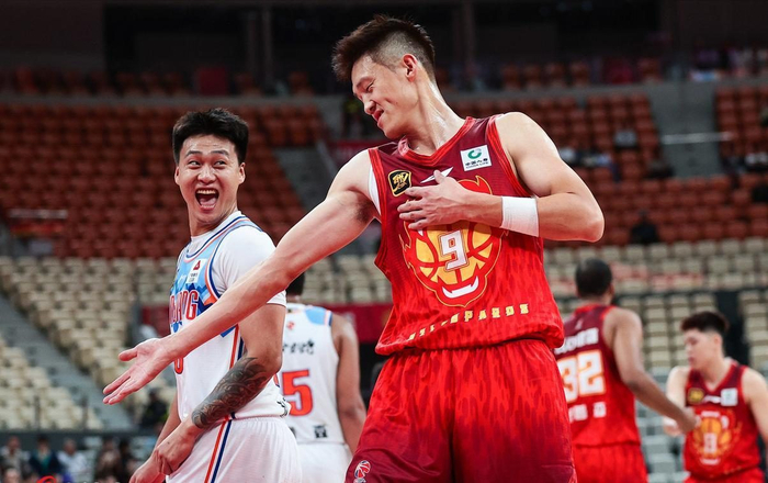 杜锋用人争议引热议 张皓嘉表现低迷成焦点