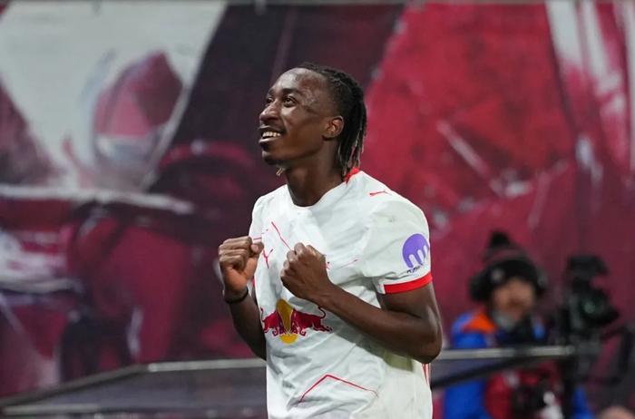 拜仁坚持不卖奥利塞 利物浦瞄准迪奥曼德 卡塞米