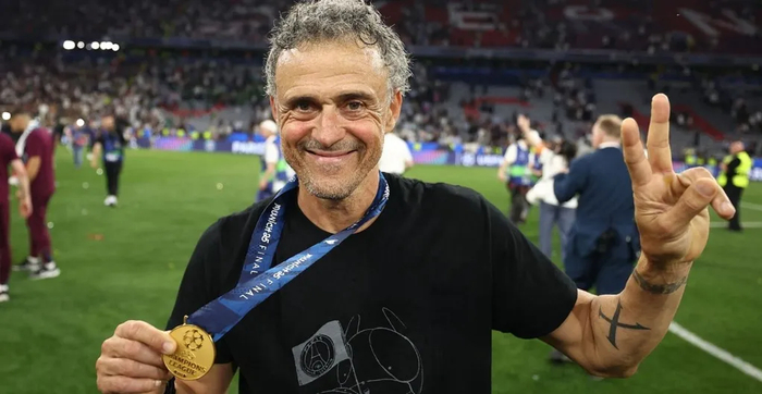 拜仁坚持不卖奥利塞 利物浦瞄准迪奥曼德 卡塞米