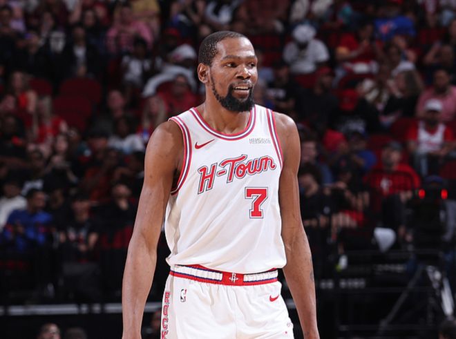 火箭湖人赢球后西部排名悬念再起，三队争冠格