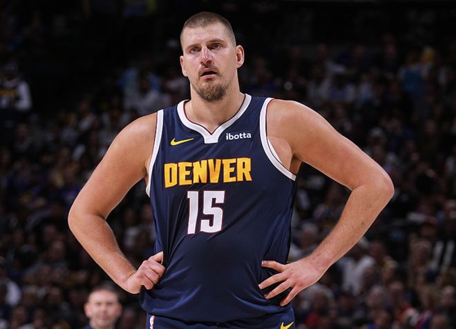 火箭湖人赢球后西部排名悬念再起，三队争冠格